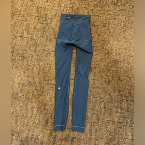 RARE-Lululemon-zoned in tight size 2